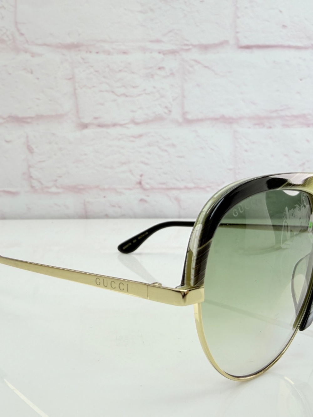 Gucci GG0477S Icon Unisex Aviator Sunglasses - Picture 7 of 14